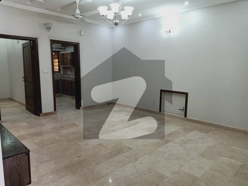 Upper Portion Of 1800 Square Feet Is Available In Contemporary Neighborhood Of G-16