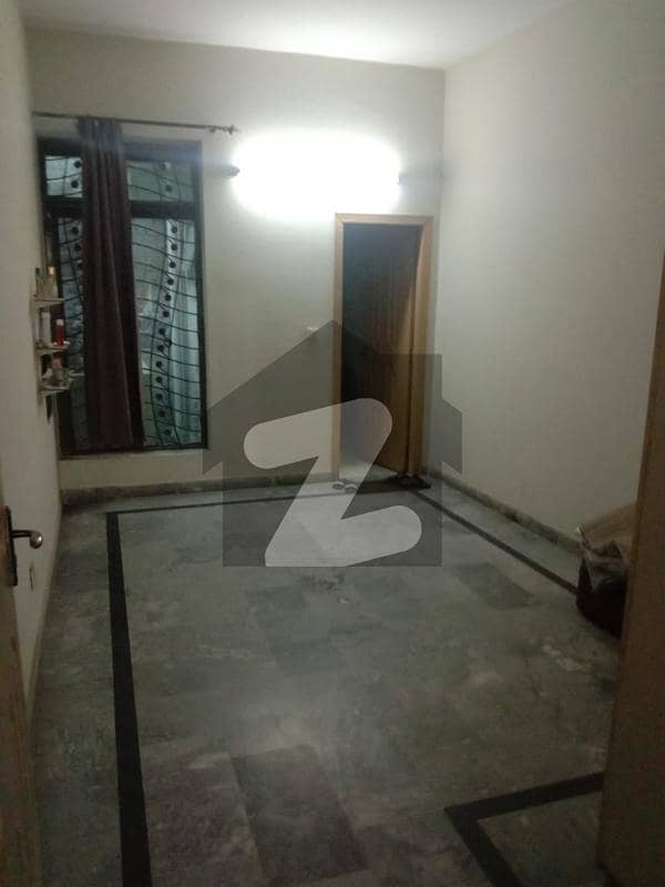 بی او آر ۔ بورڈ آف ریوینیو ہاؤسنگ سوسائٹی لاہور میں 2 کمروں کا 7 مرلہ بالائی پورشن 35 ہزار میں کرایہ پر دستیاب ہے۔
