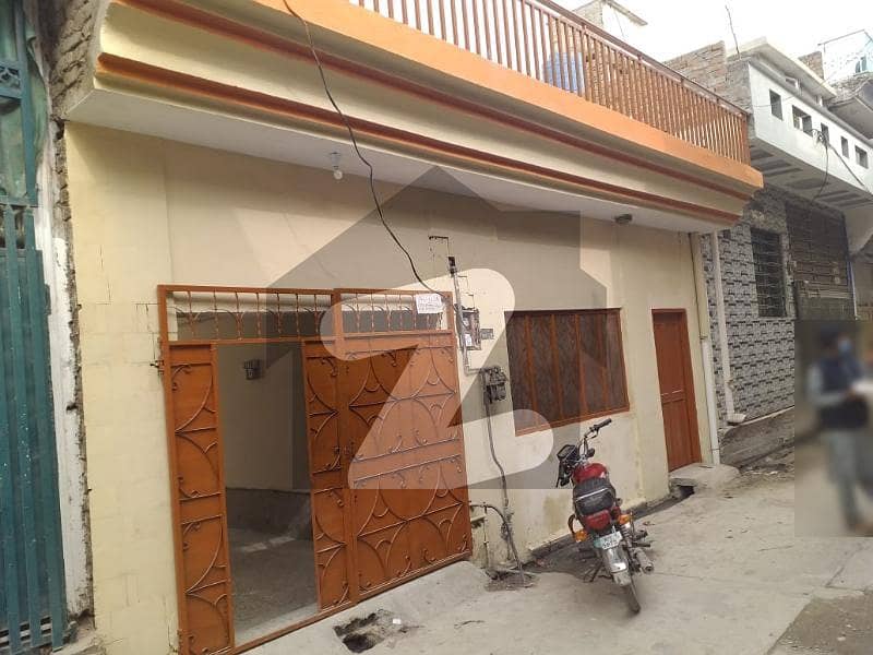صادق آباد راولپنڈی میں 3 کمروں کا 5 مرلہ مکان 91.8 لاکھ میں برائے فروخت۔