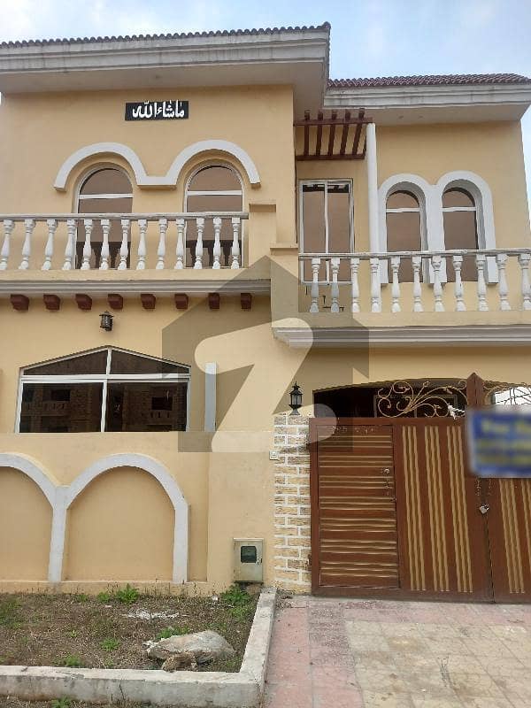 Bahria Town Ph 8  Rawalpindi 5 Marlaa Brand New House For Rent