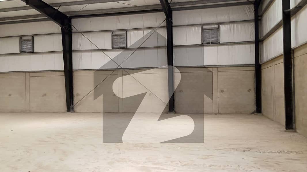 Ready To Buy A Warehouse 16000 Square Yards In Karachi