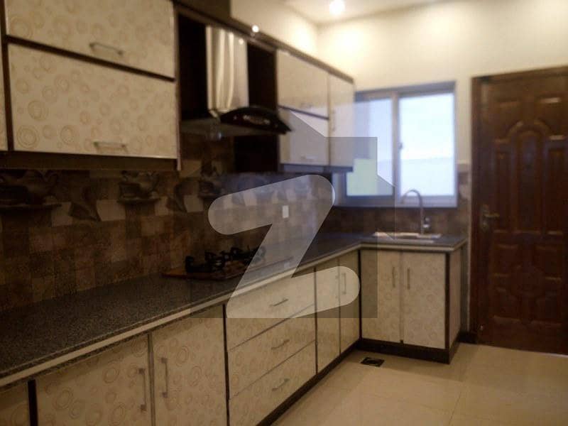 پنجاب کوآپریٹو ہاؤسنگ سوسائٹی لاہور میں 3 کمروں کا 5 مرلہ مکان 1.9 کروڑ میں برائے فروخت۔