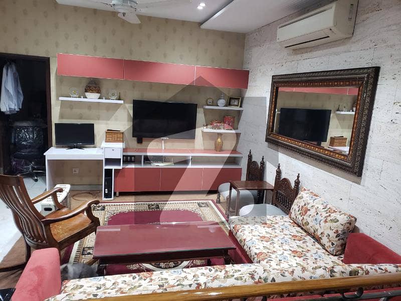 ڈی ایچ اے فیز 6 - بلاک جے فیز 6 ڈیفنس (ڈی ایچ اے) لاہور میں 4 کمروں کا 7 مرلہ مکان 4.5 کروڑ میں برائے فروخت۔