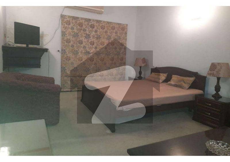 Defence One Kanal Fully Furnished Upper Portion For Rent Near By Park