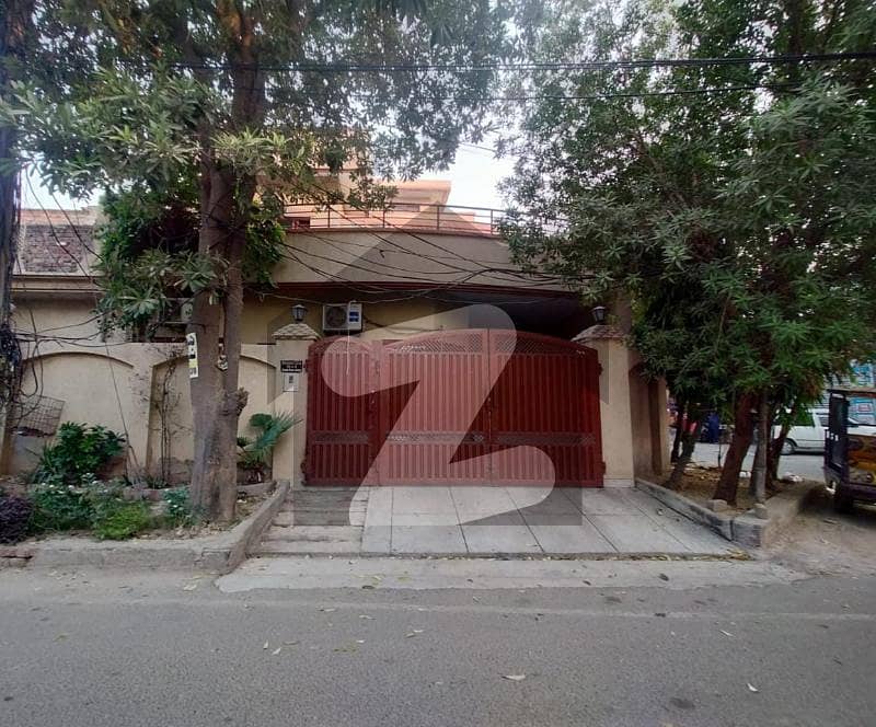 10 Marla Non Furnished House For Sale In Wapda Town