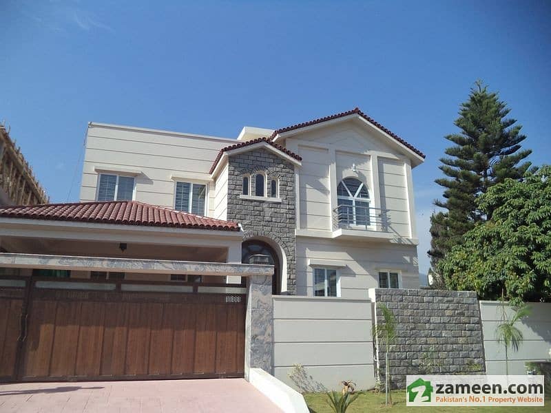 533 Sq Yard Brand New House For Sale In F-7