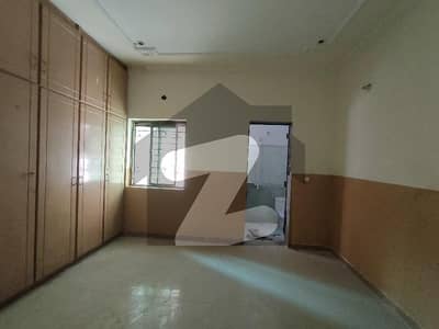 08-marla, 02-bedroom's, Full House Available For Rent On Shami Road Lahore Cantt.