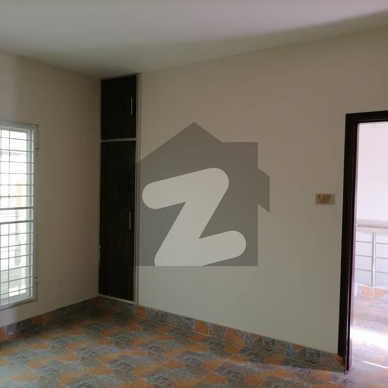 5 Marla House In Central Royal Palm City Sahiwal For rent