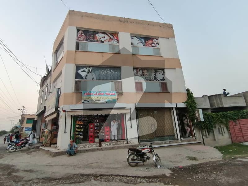 گلشنِ اقبال راولپنڈی میں 1 کمرے کا 3 مرلہ فلیٹ 12 ہزار میں کرایہ پر دستیاب ہے۔