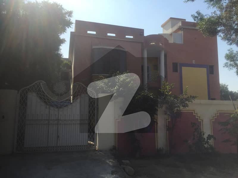 گلشنِ معمار - سیکٹر ایس گلشنِ معمار گداپ ٹاؤن کراچی میں 3 کمروں کا 1.2 کنال مکان 63 ہزار میں کرایہ پر دستیاب ہے۔
