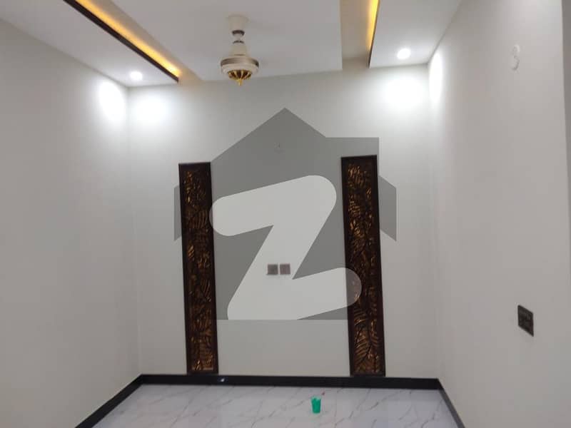 پیراگون سٹی ۔ وُوڈز بلاک پیراگون سٹی لاہور میں 3 کمروں کا 5 مرلہ مکان 1.75 کروڑ میں برائے فروخت۔