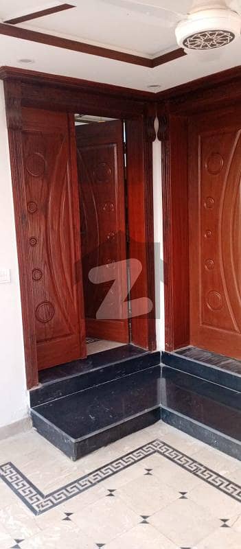 بحریہ آرچرڈ فیز 1 بحریہ آرچرڈ لاہور میں 3 کمروں کا 5 مرلہ مکان 52 ہزار میں کرایہ پر دستیاب ہے۔