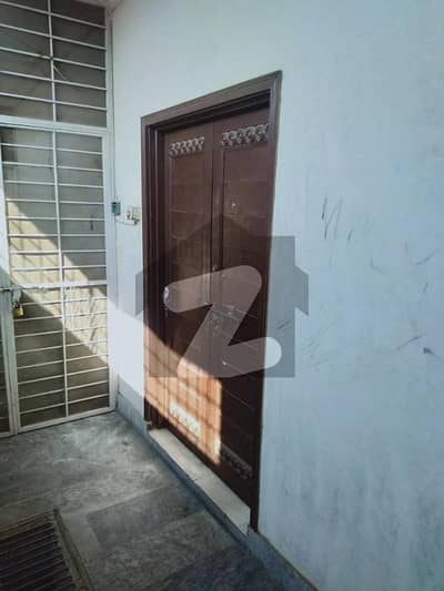 5 Marla Prime Located Pair Flat For Sale in M Block Model Town Lahore