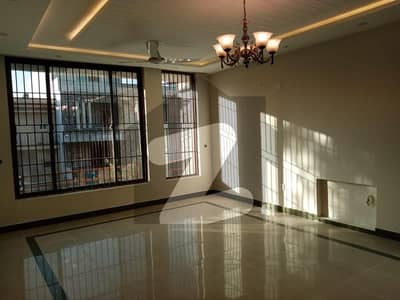 I-8 Newly Marble Flooring Upper Portion Available For Rent Ideal Location