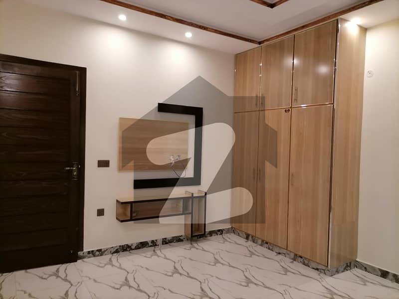 In Gul-e-Damin You Can Find The Perfect Upper Portion For rent