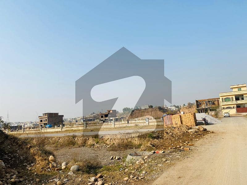 5 Marla Residential Plot For Sale On Urgent Basis