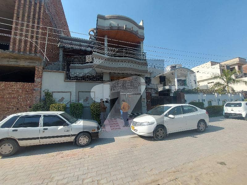 عباس بنگلوں رحیم یار خان میں 4 کمروں کا 6 مرلہ مکان 1.1 کروڑ میں برائے فروخت۔