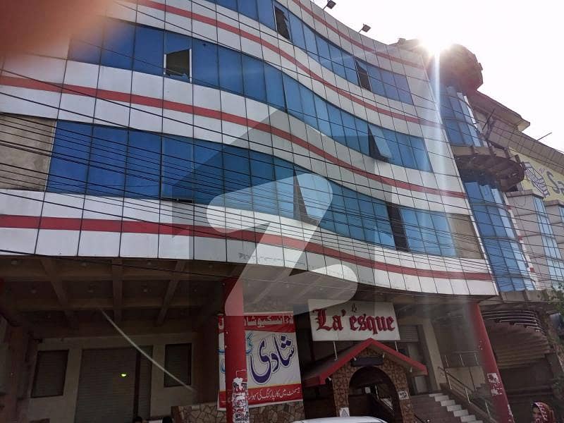 Commercial Plaza For Sale 50000sqft Covered Area