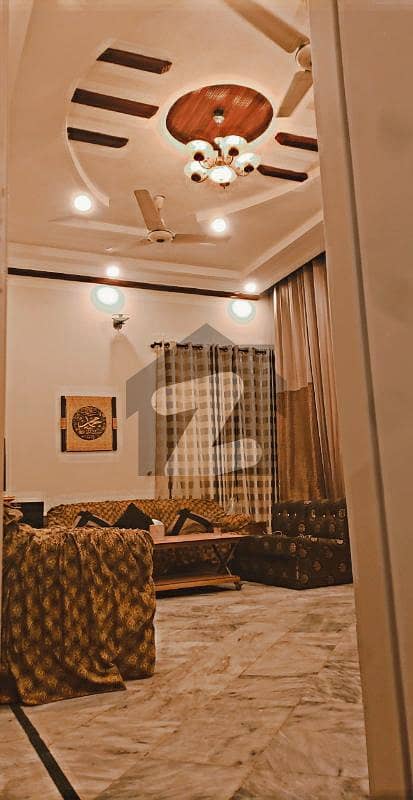 گوشہ احباب ۔ فیز 2 گوشہء احباب لاہور میں 2 کمروں کا 5 مرلہ مکان 1.05 کروڑ میں برائے فروخت۔