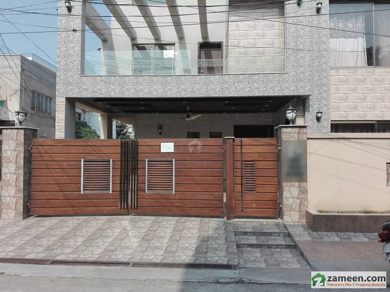House Is Available For Sale In Allama Iqbal Town - Ravi Block
