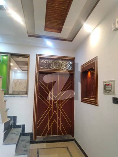 میسرائل روڈ راولپنڈی میں 2 کمروں کا 4 مرلہ مکان 75 لاکھ میں برائے فروخت۔