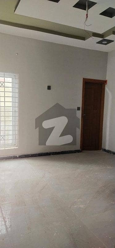 الحرام کے ایگزیکٹو ولاز جہانگی والا روڈ بہاولپور میں 5 کمروں کا 5 مرلہ مکان 1.3 کروڑ میں برائے فروخت۔
