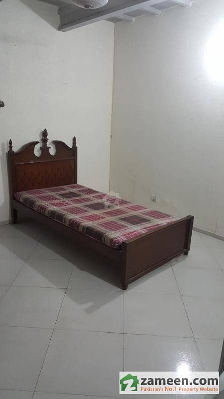 Furnished Room Is Up For Rent In Model Town - Block B