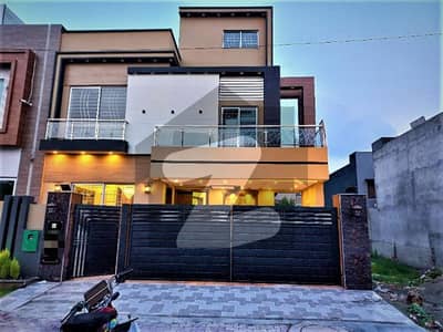 10 Marla Brand New Modern Design Bungalow For Sale In Overseas Extension Block Bahria Town Lahore