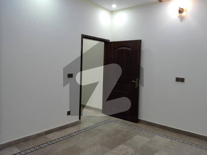 House Of 2.5 Marla In Clifton Colony Is Available