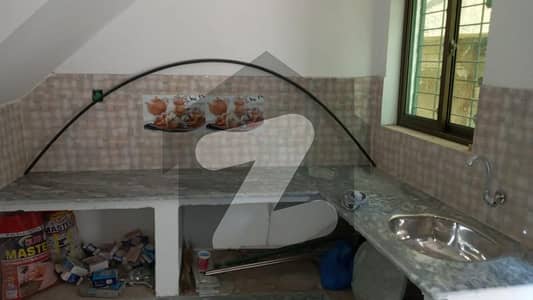 مناواں لاہور میں 2 کمروں کا 2 مرلہ مکان 30 لاکھ میں برائے فروخت۔