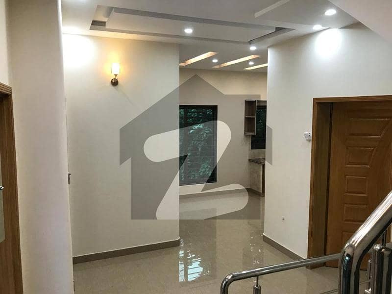5 Marla Like New House For Rent In Aa Block Bahria Town Lahore