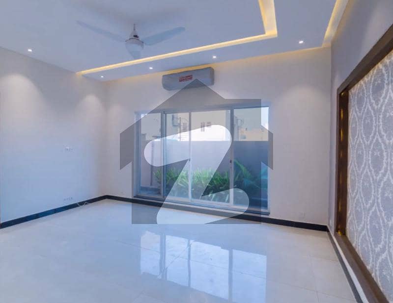 2 Bed Apartment Available For Rent In DHA Phase 4 Goldcrest Mall And Residency