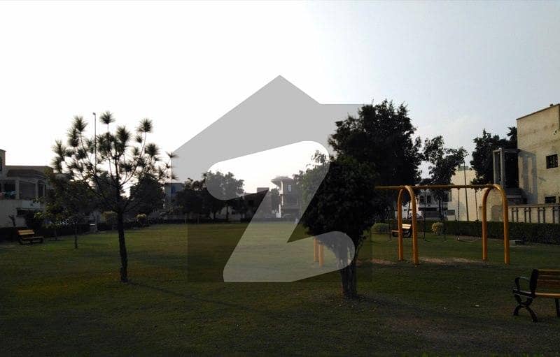 Ideal Residential Plot For sale In Bahria Nasheman - Zinia