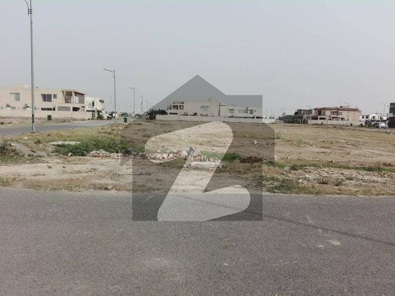 Next To Corner Plot Dp Pole Clear Surrounding Houses Sial Estate Offers  .  A  -  119  .  Top Category Kanal Plot For Sale On Hot Location