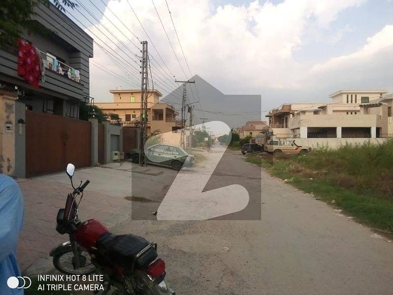 2 Kanal Twin Plot For Sale In Police Foundation Housing Scheme Block A. .