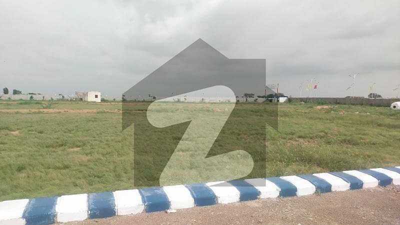 120 SQYDS PLOTS - POSSESSION AVAILABLE 0N CASH 120 SQYDS PLOTS - POSSESSION AVAILABLE 0N CASH