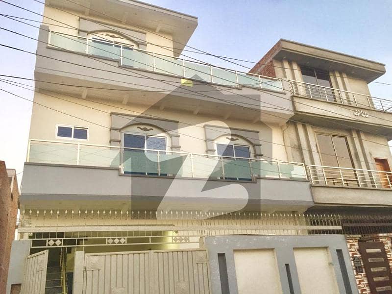 Brand New Quality Constructed 5 Marla Triple Storey House For Sale