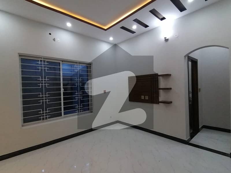 2 Kanal House For sale In Revenue Society