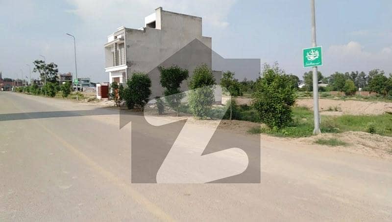 1 Kanal Main Boulevard Commercial Ideal Location Excellent Plot For Sale In Lda Avenue Lahore