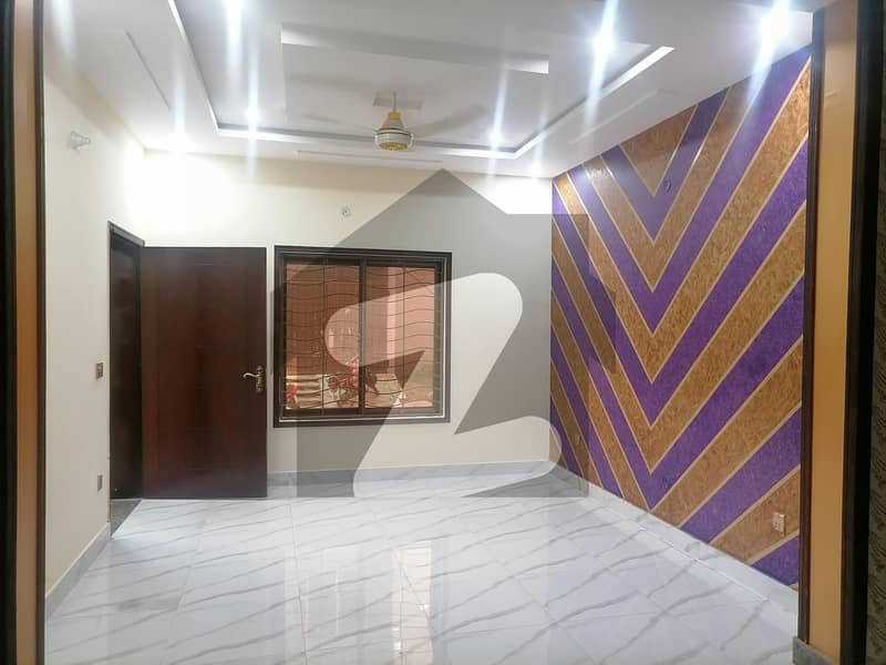 اسٹیٹ لائف ہاؤسنگ سوسائٹی لاہور میں 3 کمروں کا 5 مرلہ مکان 1.72 کروڑ میں برائے فروخت۔