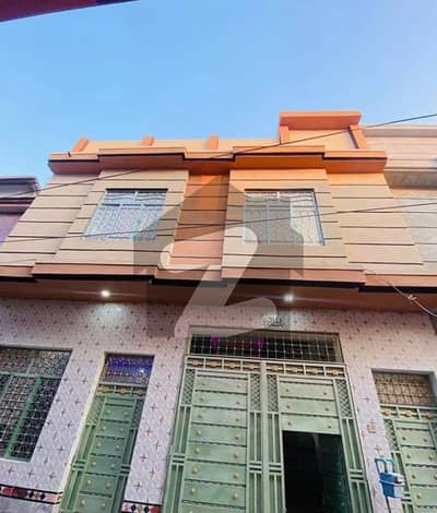 دلازک روڈ پشاور میں 5 کمروں کا 3 مرلہ مکان 1.2 کروڑ میں برائے فروخت۔