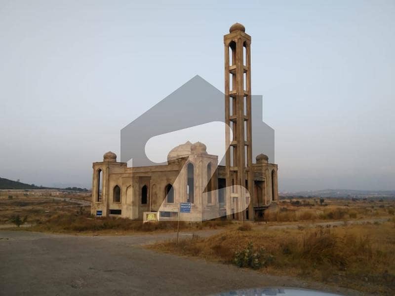 Beautiful and profitable 1 Kanal corner double road residential plot