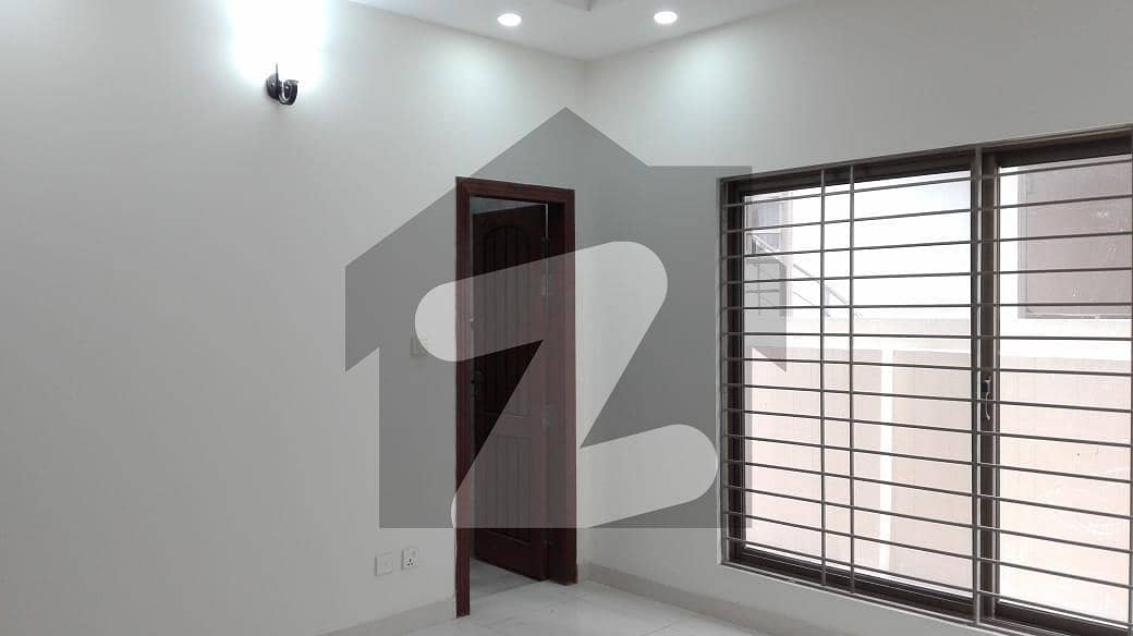 1 Kanal Upper Portion In Stunning E-11 Is Available For rent