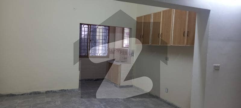جوڈیشل کالونی راولپنڈی میں 5 کمروں کا 5 مرلہ مکان 60 ہزار میں کرایہ پر دستیاب ہے۔