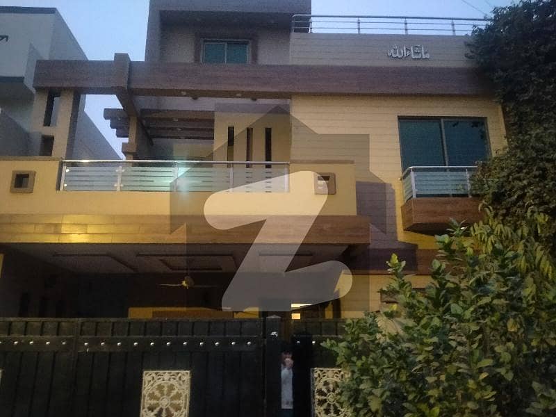 10 Marla Upper Portion Available For Rent In Canal Garden Lahore With Gas