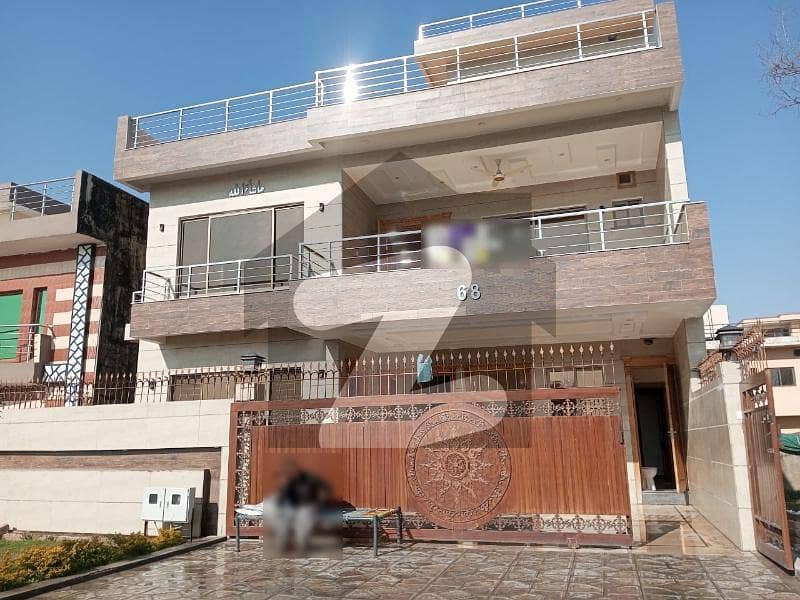 Beautiful House Available For Rent in G13 Beautiful House Available For Rent in G13