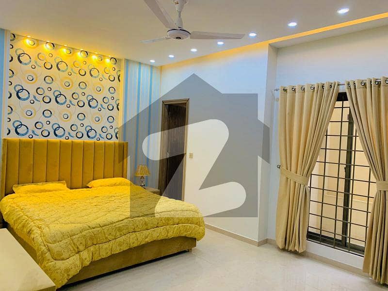 7 Marla Luxurious Fully Furnished House Available For Rent