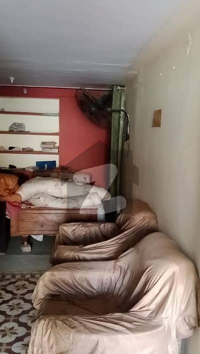 بلال چوک ملتان میں 2 کمروں کا 13 مرلہ مکان 1.15 کروڑ میں برائے فروخت۔