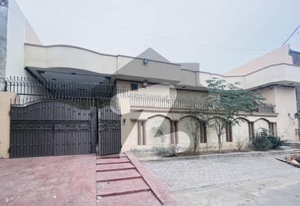 پیراڈائیز ویلی فیصل آباد میں 3 کمروں کا 10 مرلہ مکان 50 ہزار میں کرایہ پر دستیاب ہے۔
