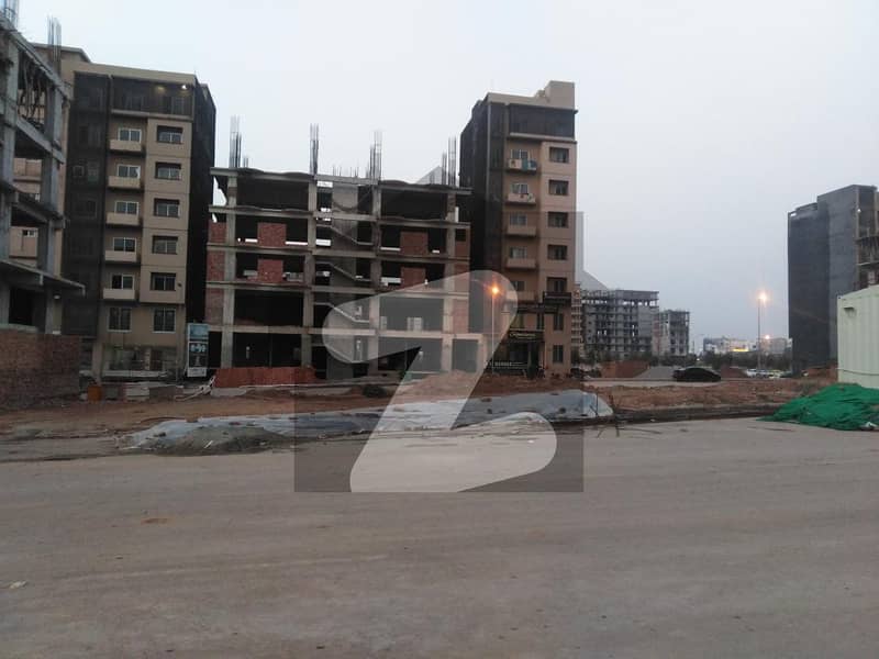 Spacious 500 Square Feet Penthouse Available For sale In Bahria Business District